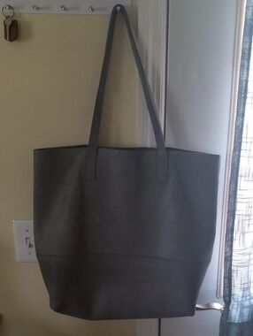 Everyday Large Gray Tote Bag with Long Straps